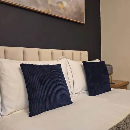 Underhill 度假居 *